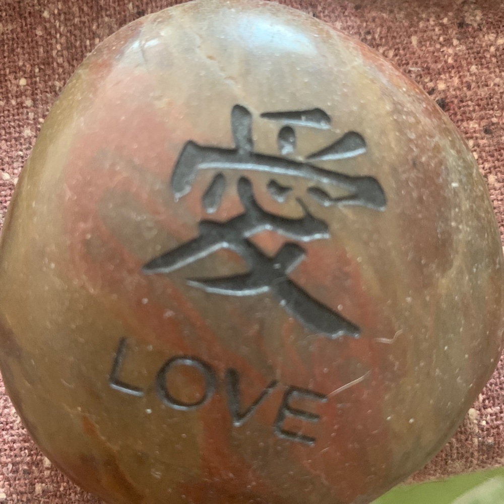 Stone, Love